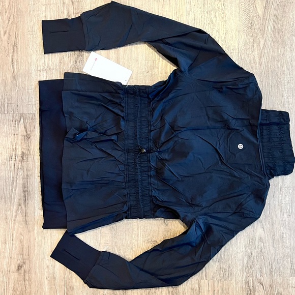 Lululemon Sights Seen Jacket - Picture 8 of 11